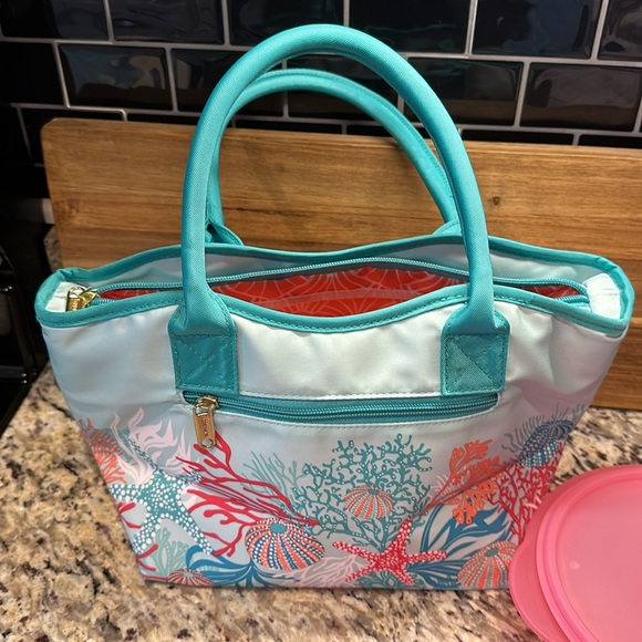 Tupperware Treasures of the Sea Lunch Set - Picture 4 of 4